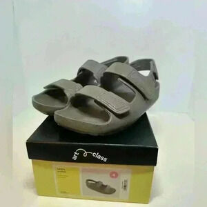 NWT Art Class Hartley Sandals Brown Size 4